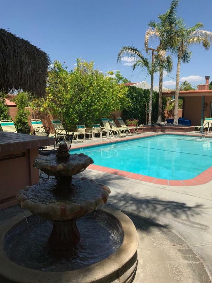 Coyote Inn 棕榈泉 外观 照片